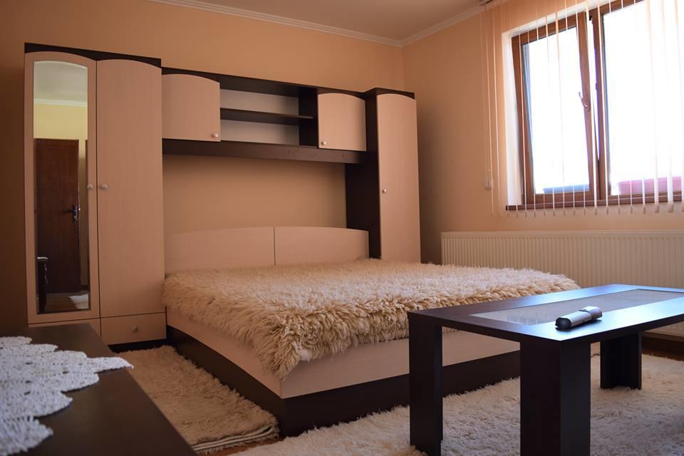 Guest Rooms Profirov Zlatograd Eksteriør billede