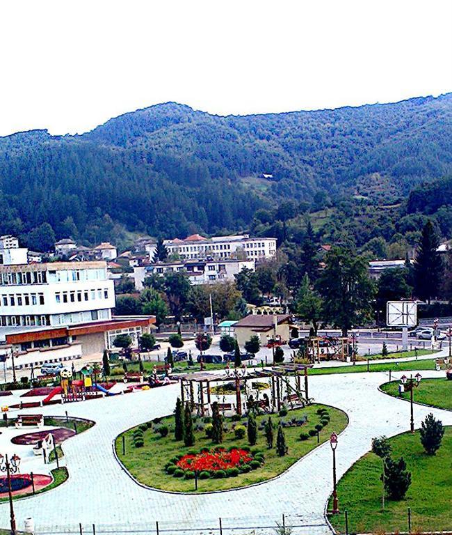 Guest Rooms Profirov Zlatograd Eksteriør billede
