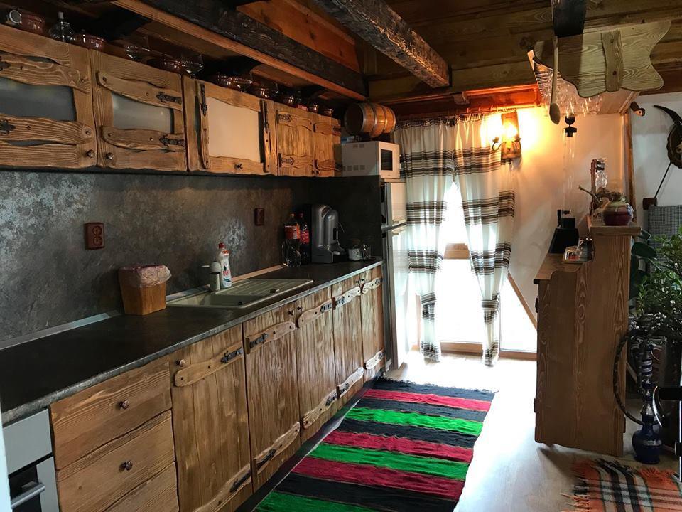 Guest Rooms Profirov Zlatograd Eksteriør billede